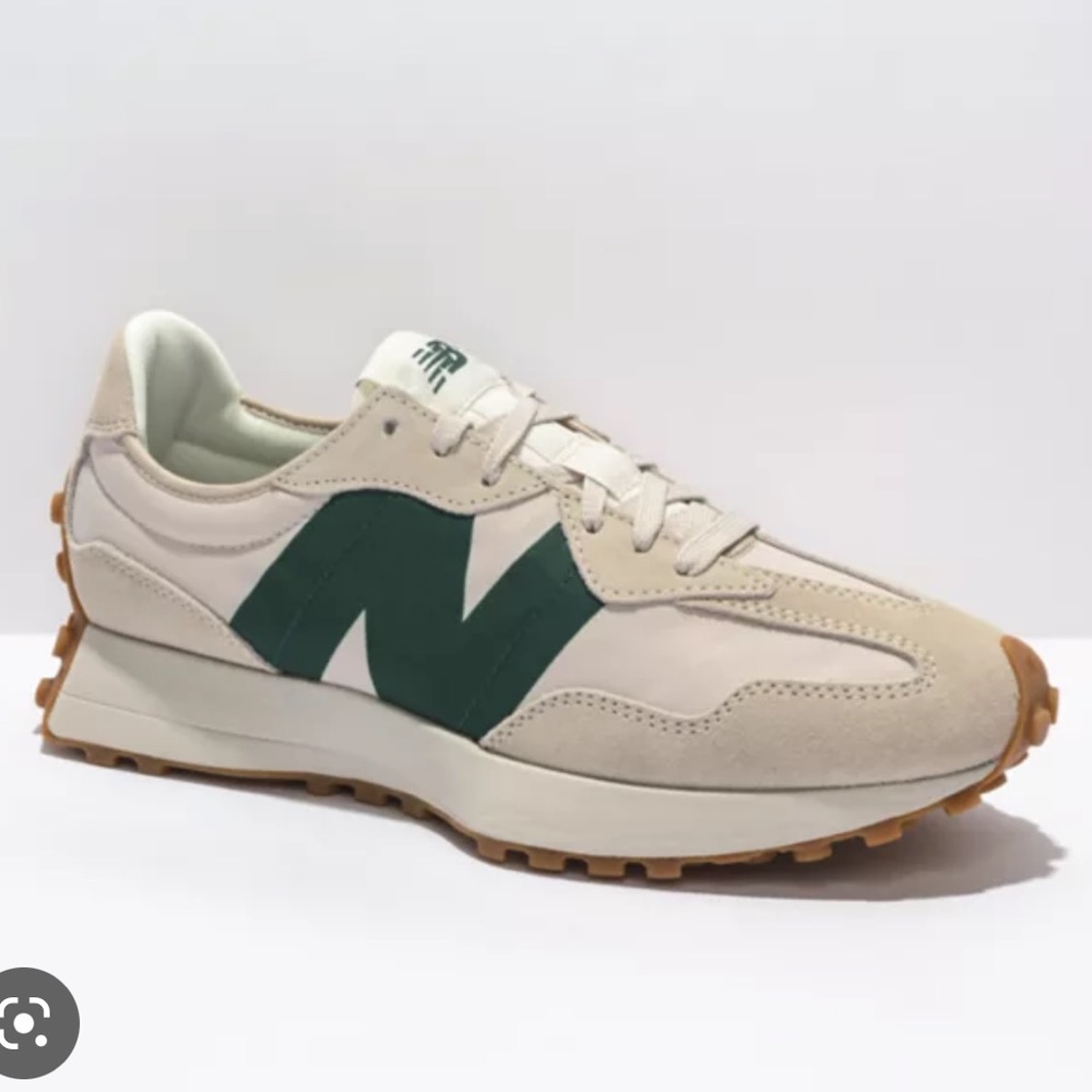 New balance lifestyle 327 sneakers